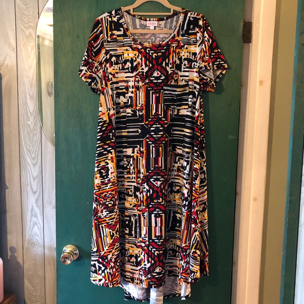 Lularoe Carly dress